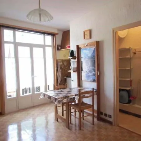 Cosy Au Centre De Cauterets, Balcon, Proche Telecabines, Pour 2 Personnes - Fr-1-401-85